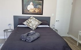 Lorenza'S Place